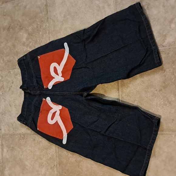 Vintage Rocawear Denim Short Dark Blue Denim Relaxed Baggy Hip Hop Skate Size 32 - Picture 1 of 7